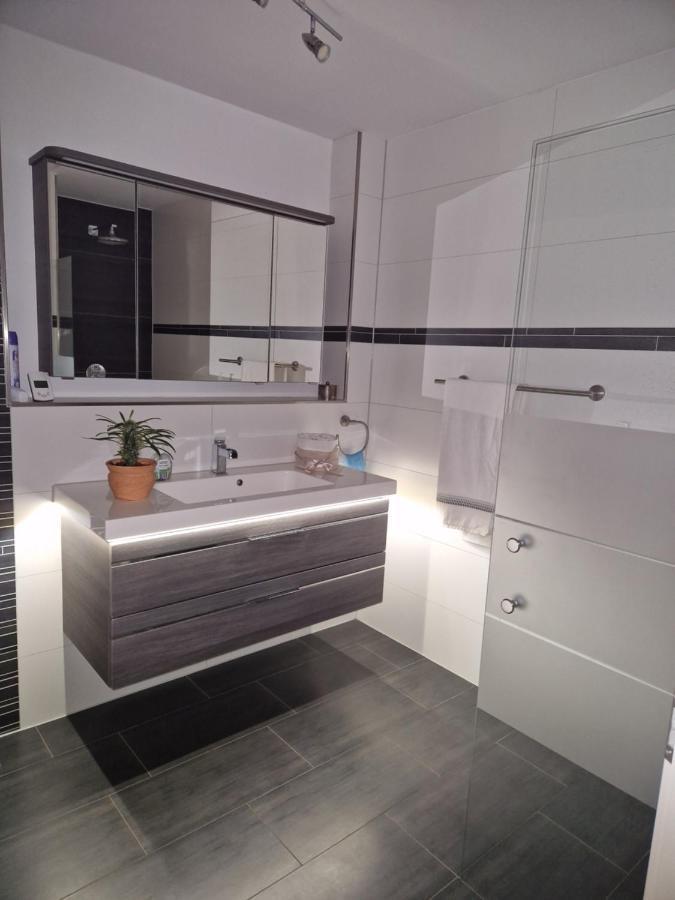 Hochwertige 85Qm-Wohnung In Wuppertal-Vohwinkel Eksteriør bilde